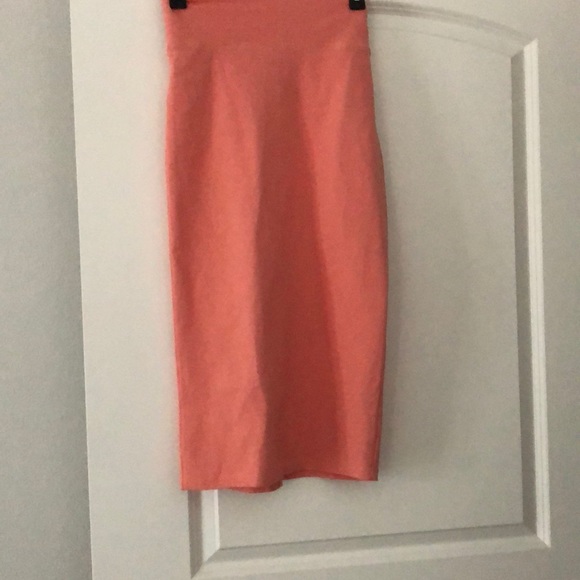Dresses & Skirts - Pencil skirt